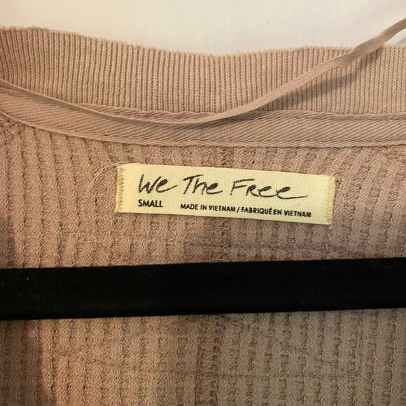 We The Free Women's size Small Pink V-neck Thermal Henley Top Oversized Lounge - Picture 2 of 8